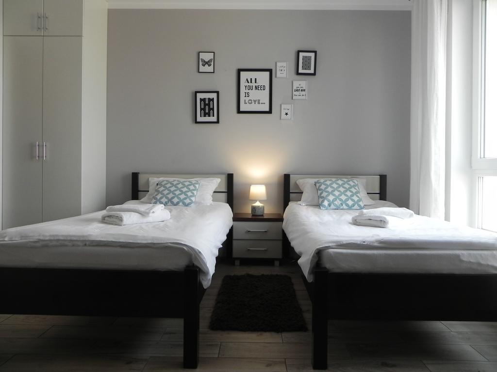 Bedroom Apartments Krzywoustego 14 Щецин Экстерьер фото